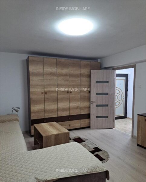 13 Septembrie, centrala proprie,