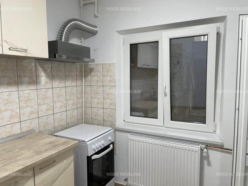 13 Septembrie, centrala proprie,